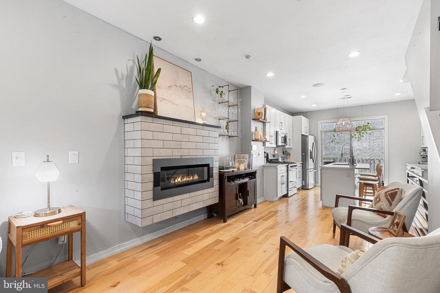 1204 S Bucknell Street photo 5