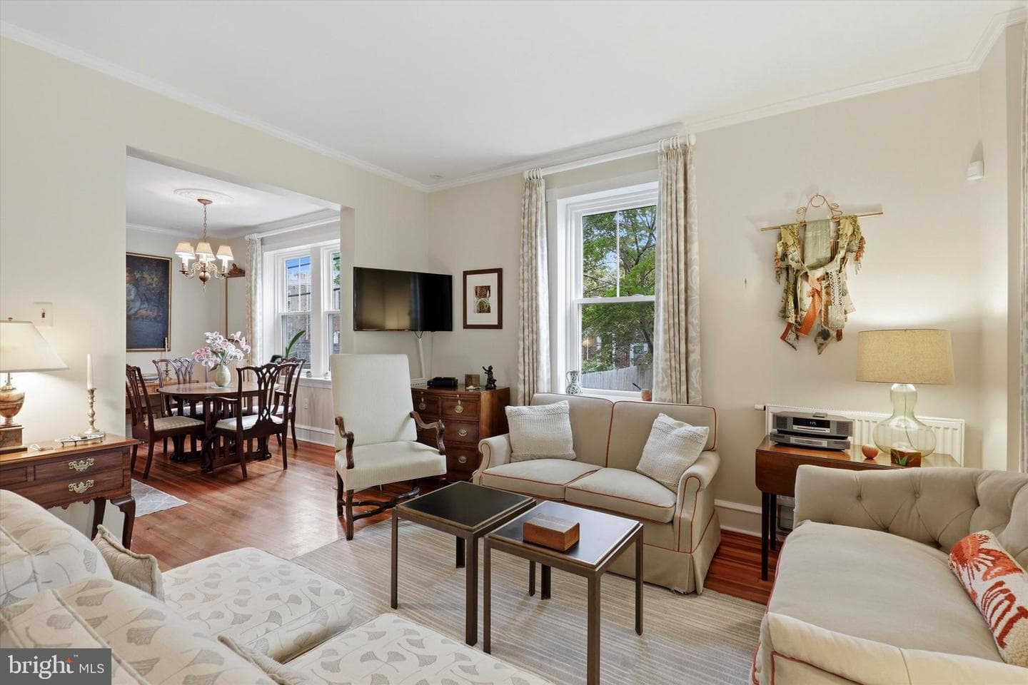 39 E Abington Avenue photo 2