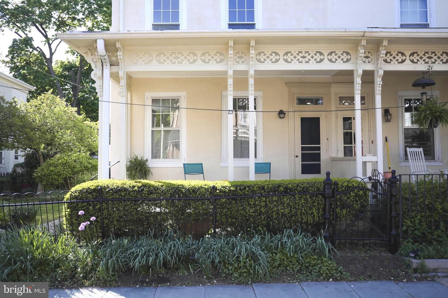 23 W Gravers Lane photo 2