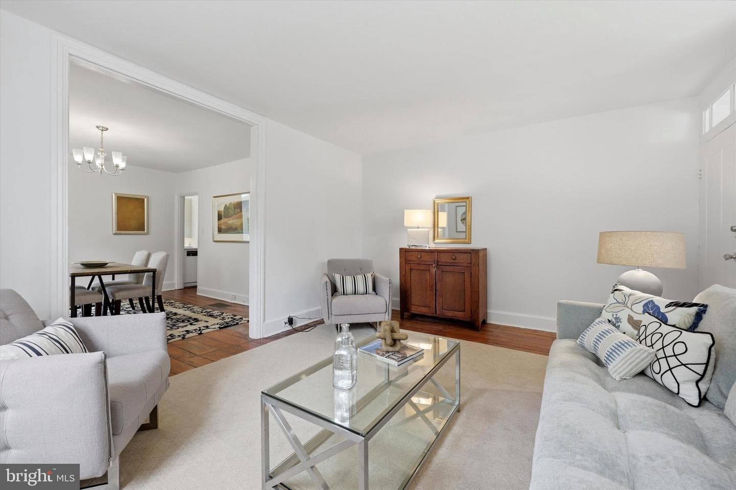 23 W Gravers Lane photo 6