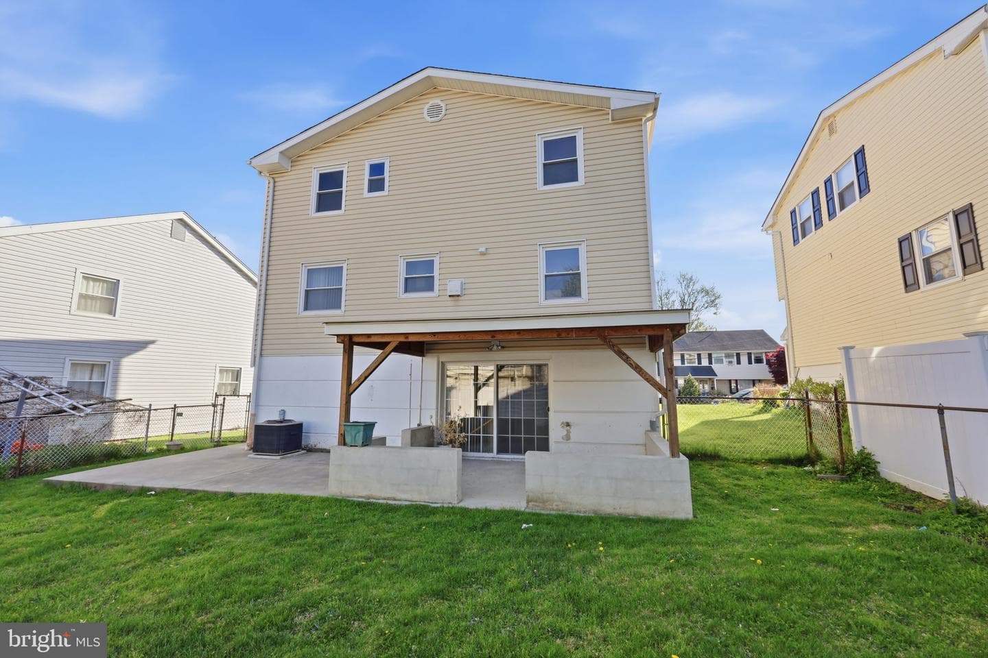 1853 Merlin Road photo 39