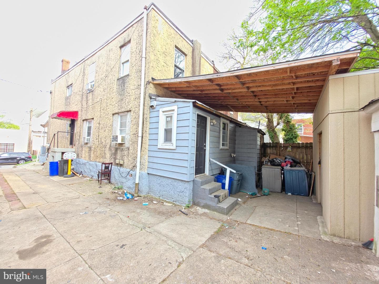 5710 N American Street photo 38