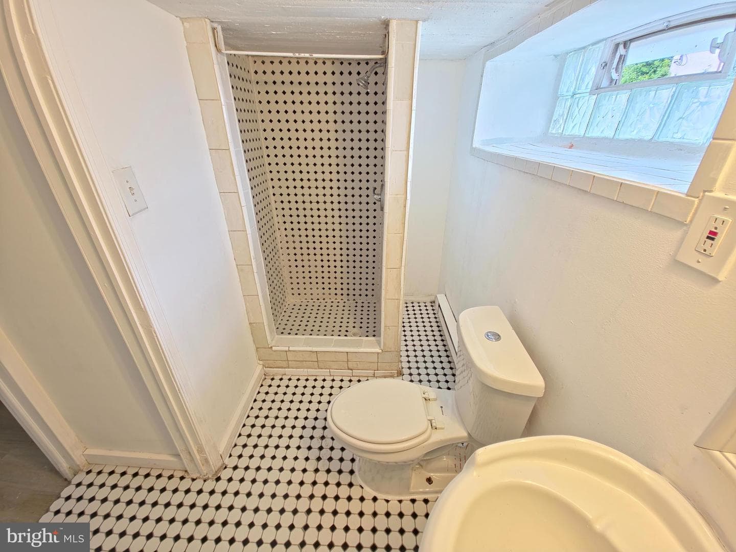 5710 N American Street photo 48