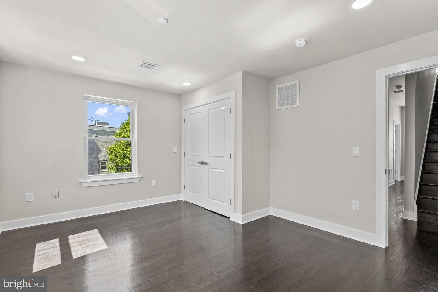 2548 Coral Street photo 13