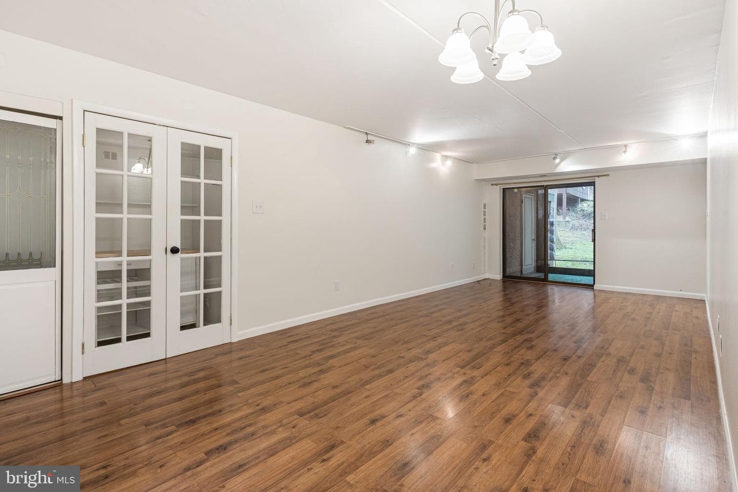 285 Shawmont Avenue #d photo 3