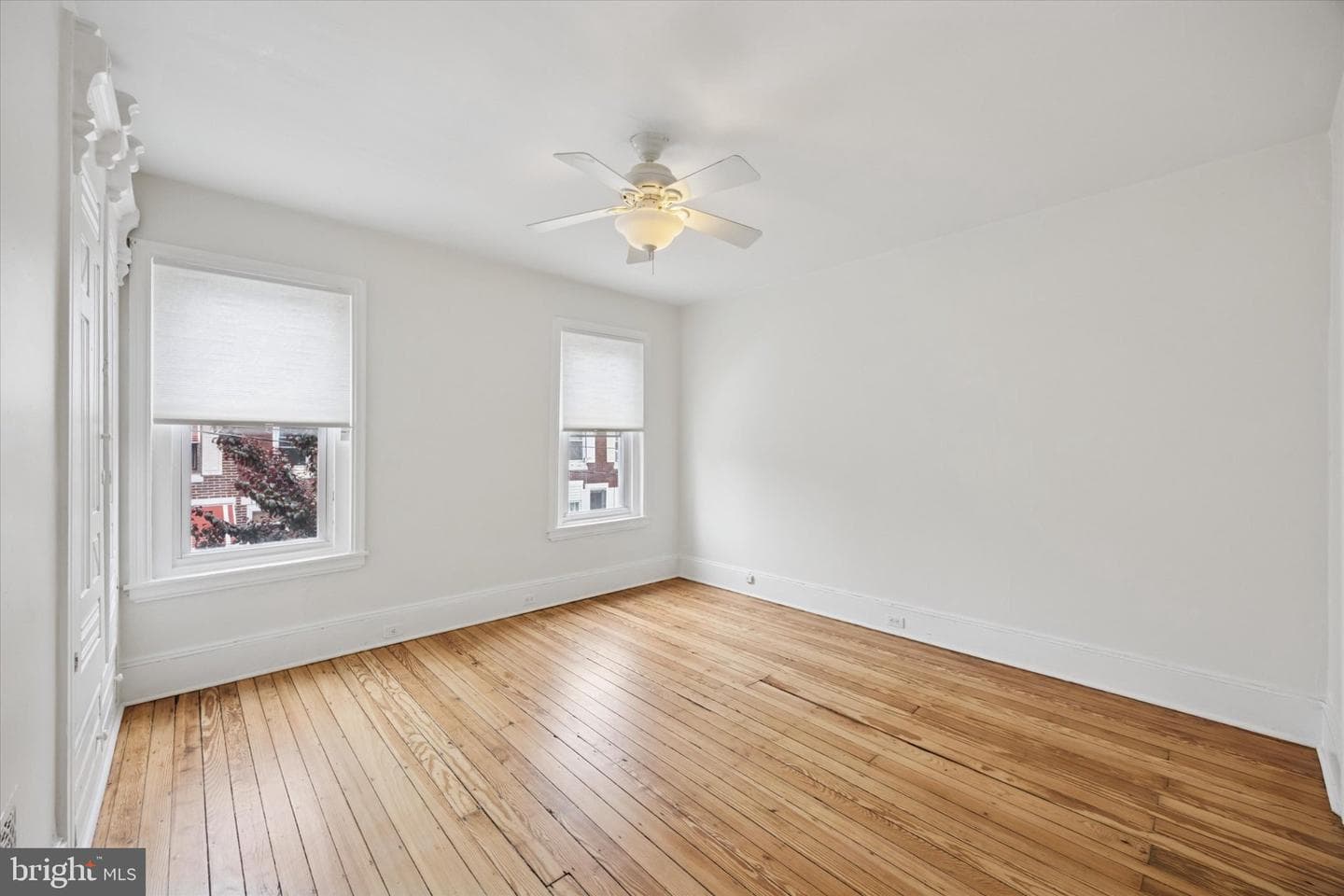 1844 E Clementine Street photo 16