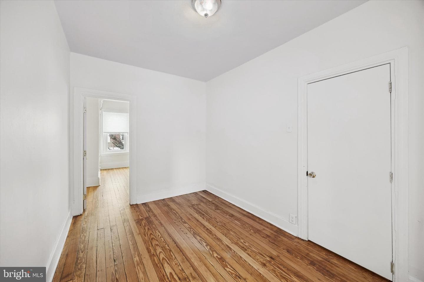 1844 E Clementine Street photo 19