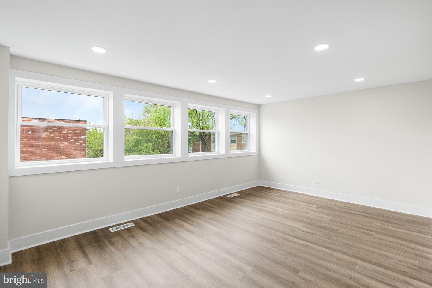 6927 Ibis Place photo 12