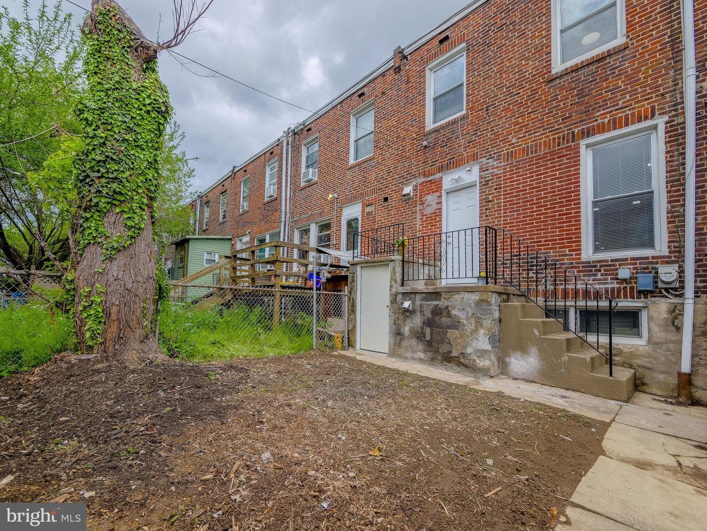 2620 Bonaffon Street photo 16