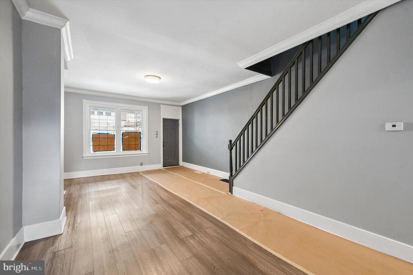 922 E Schiller Street photo 5