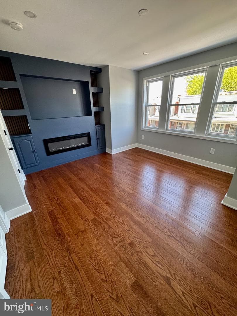 134 W Ruscomb Street photo 12