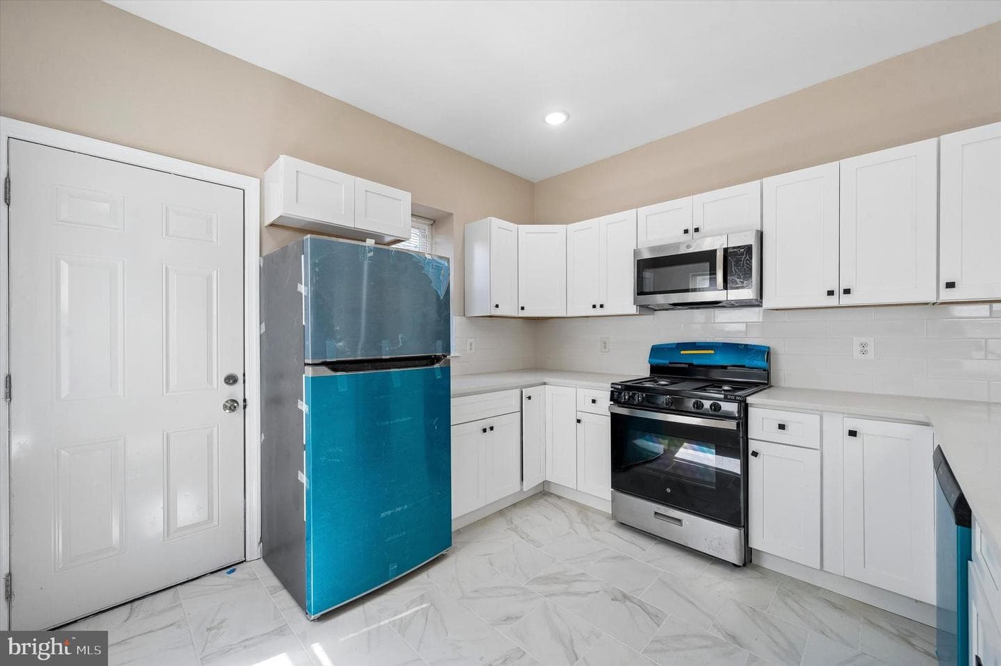 6034 Irving Street photo 14