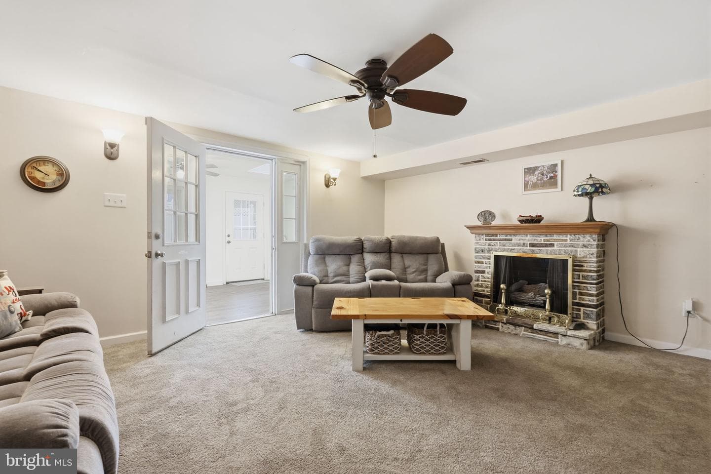2754 Clayton Street photo 24