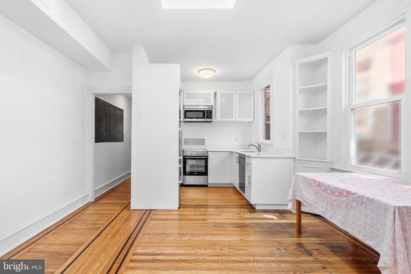 7111 Emlen Street photo 25