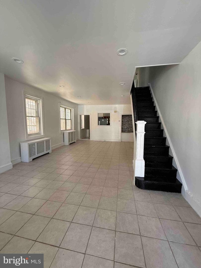 2118 S Frazier Street photo 3