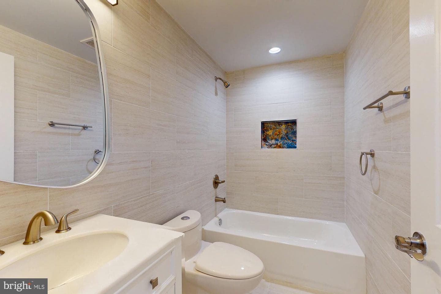 511 N Paxon Street photo 32