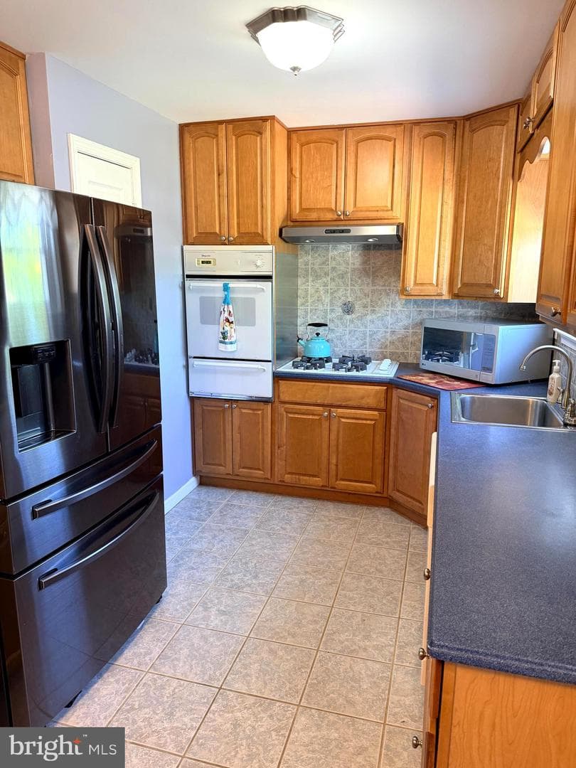 3622 Genesee Drive photo 18