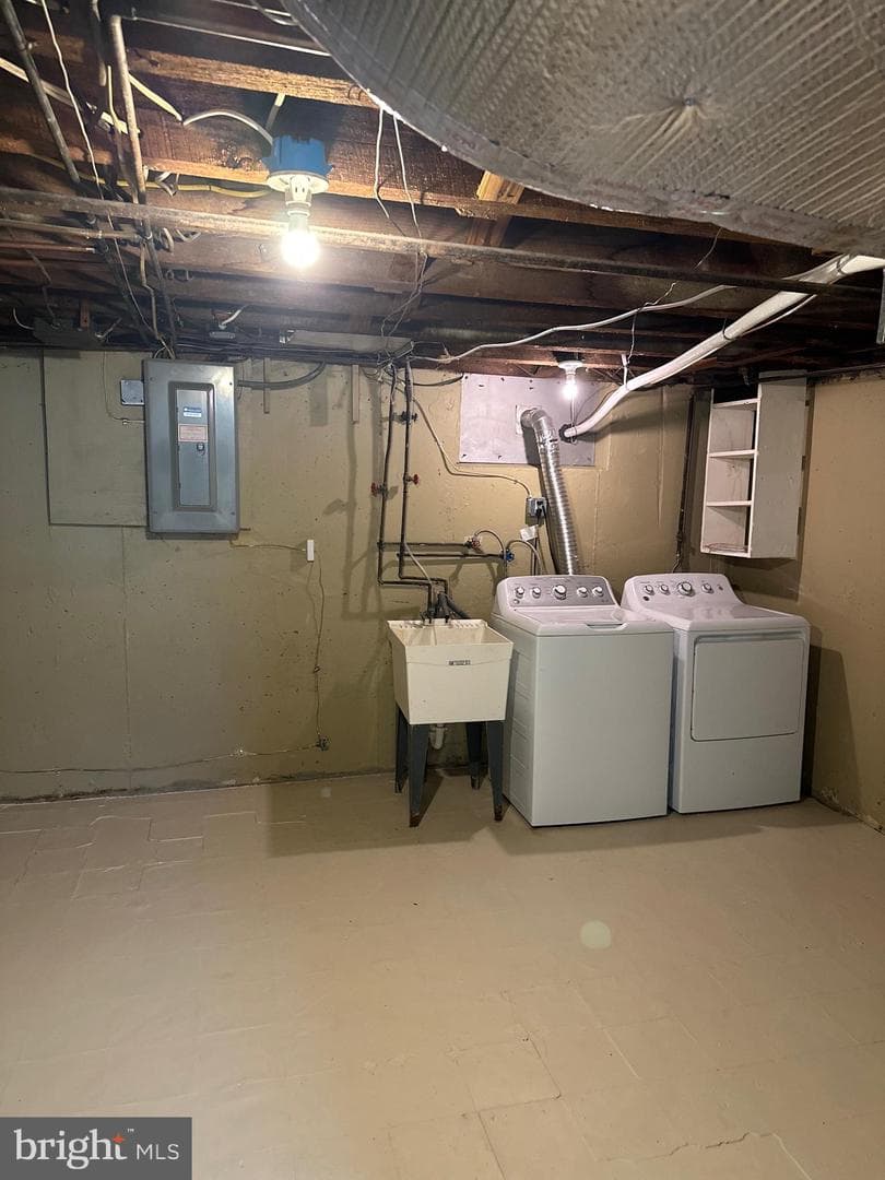 351 W Salaignac St photo 21