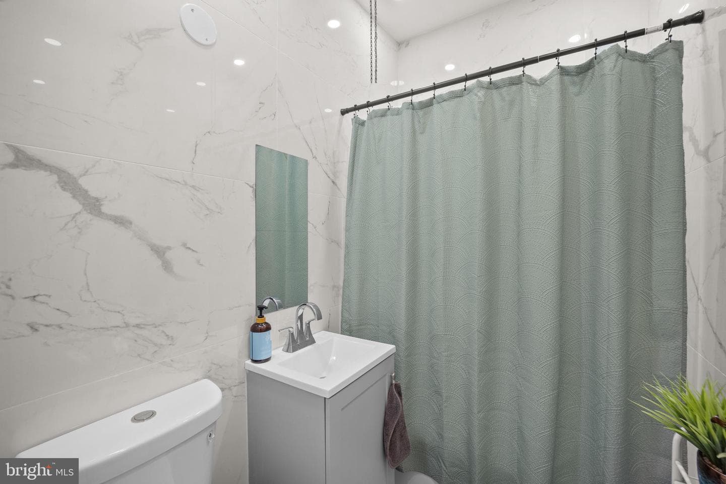 1106 Grant Avenue photo 15