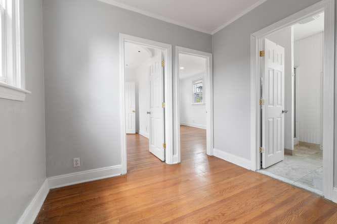 2210 Bryn Mawr Avenue photo 14