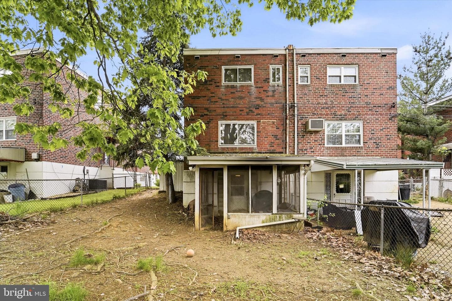 2641 Maxwell Street photo 15