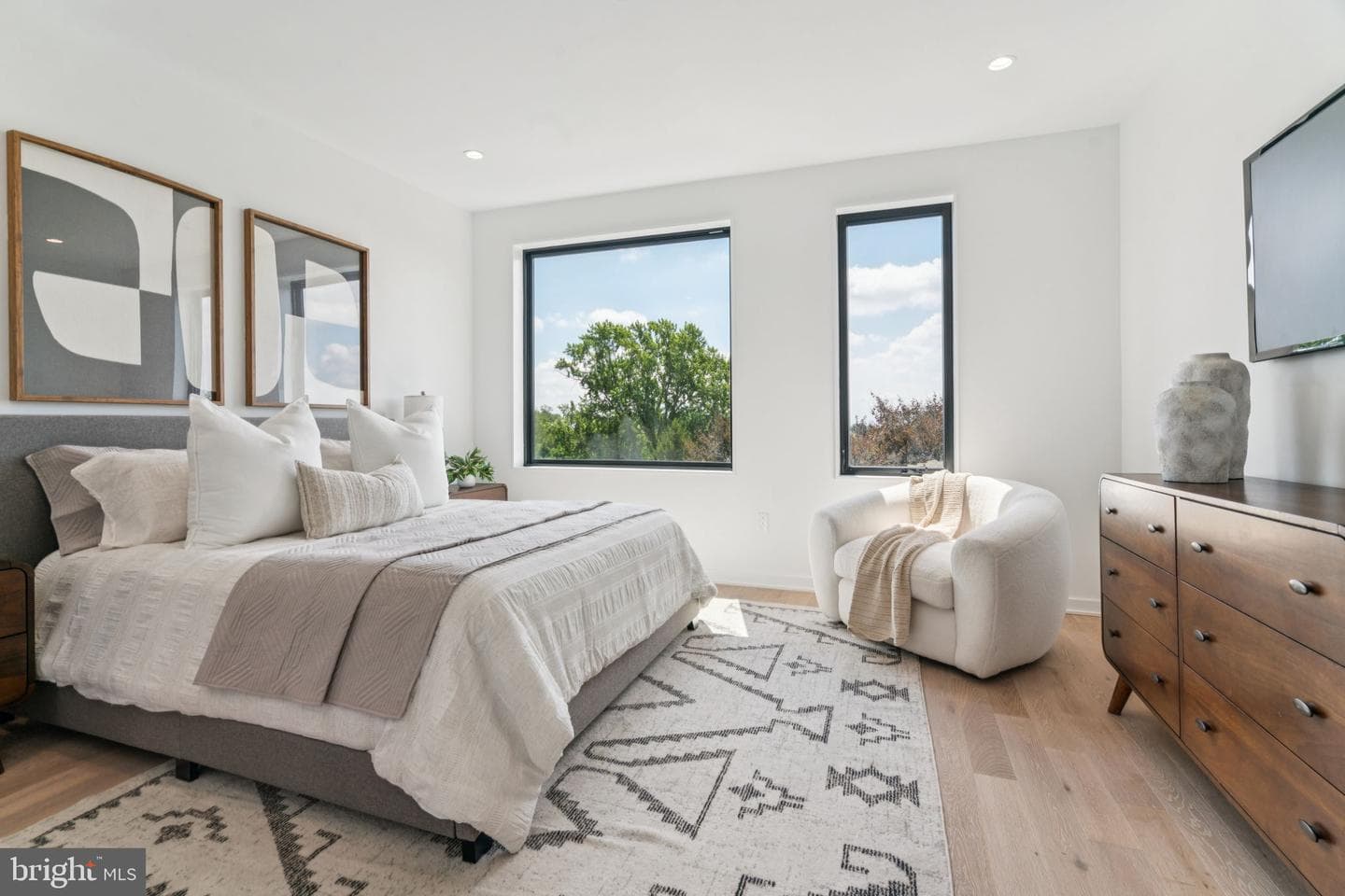 269 Delmar Street photo 6