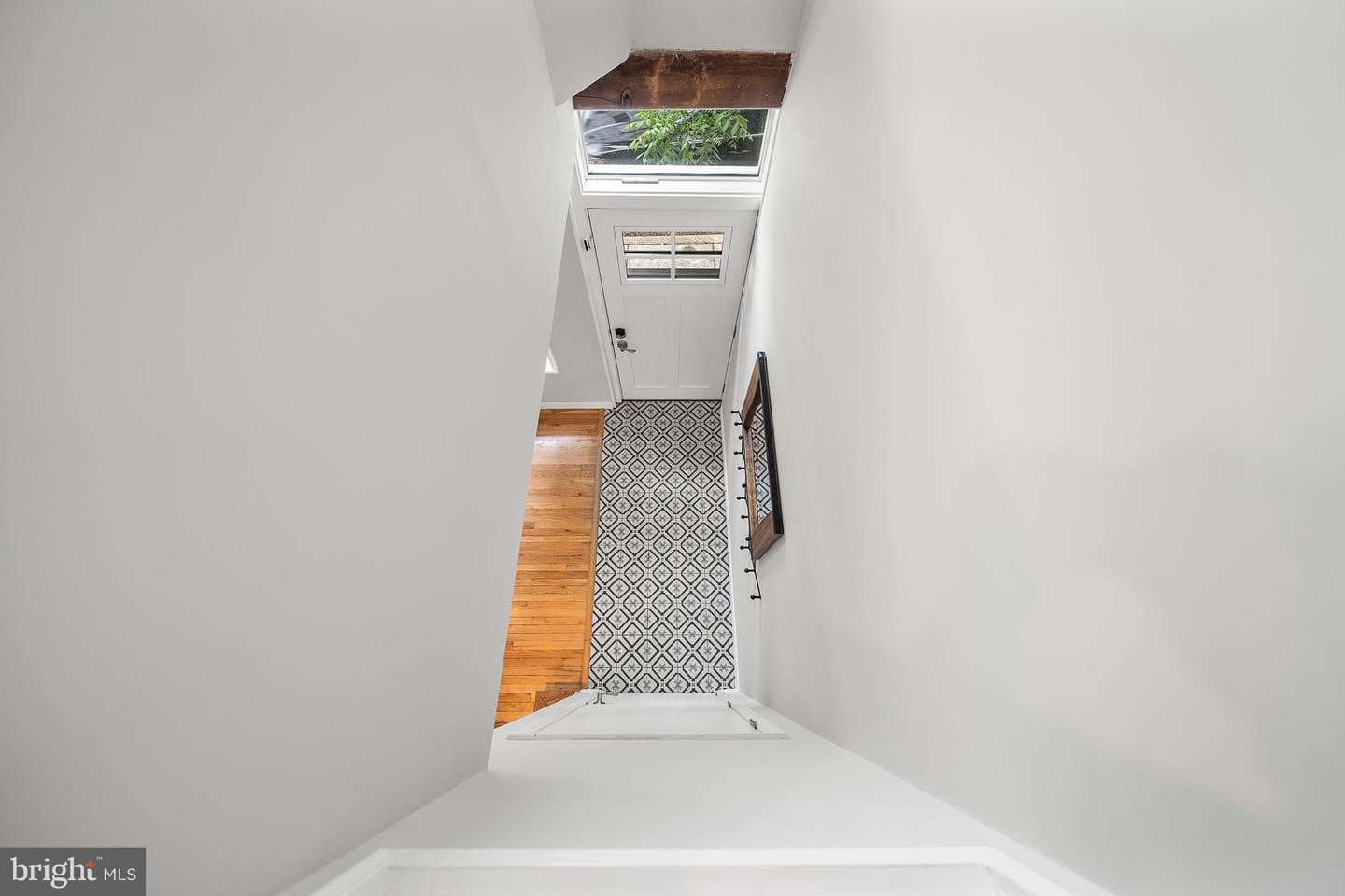 932 N Orianna Street photo 17