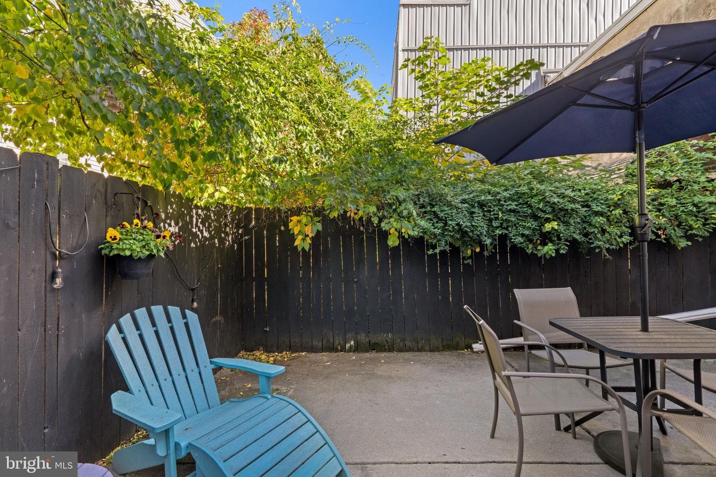 2243 League Street photo 29