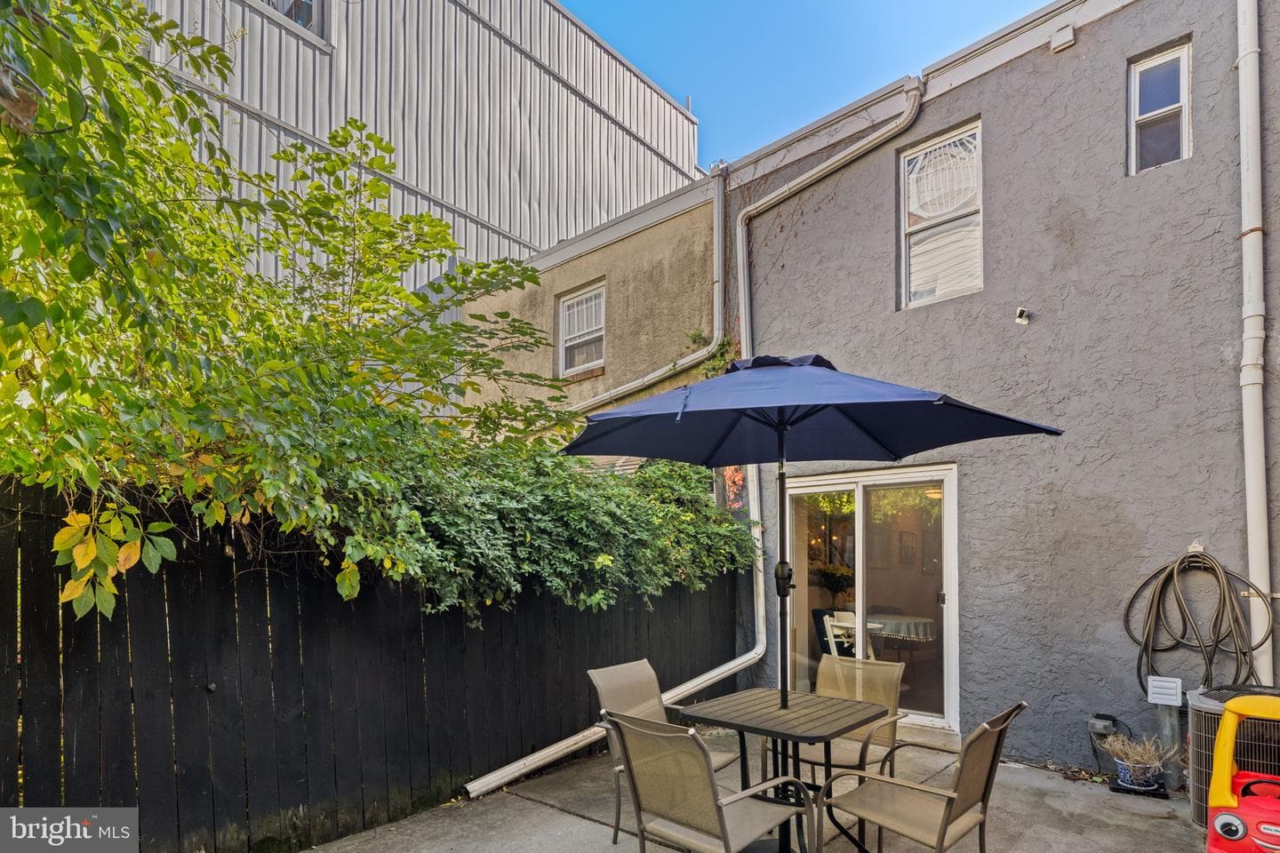 2243 League Street photo 30
