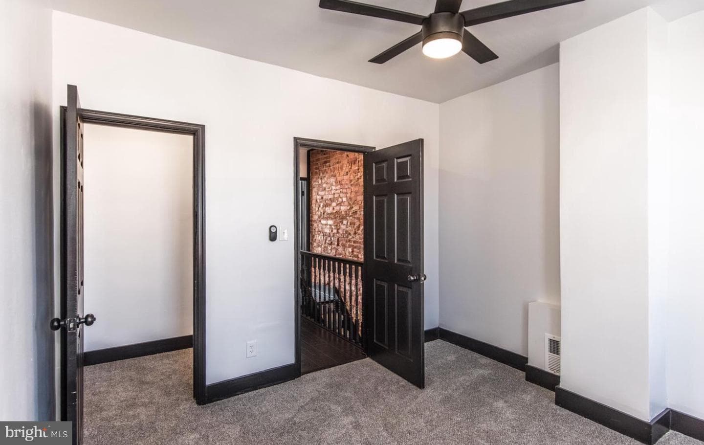 1838 E Albert Street photo 16