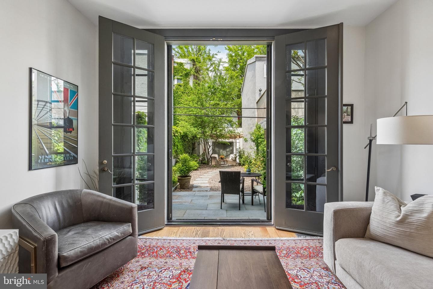 2415 Pine Street photo 13