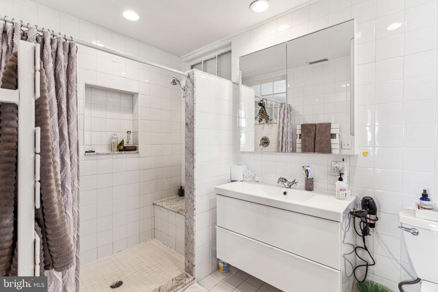 250 S 17th Street #700 photo 6