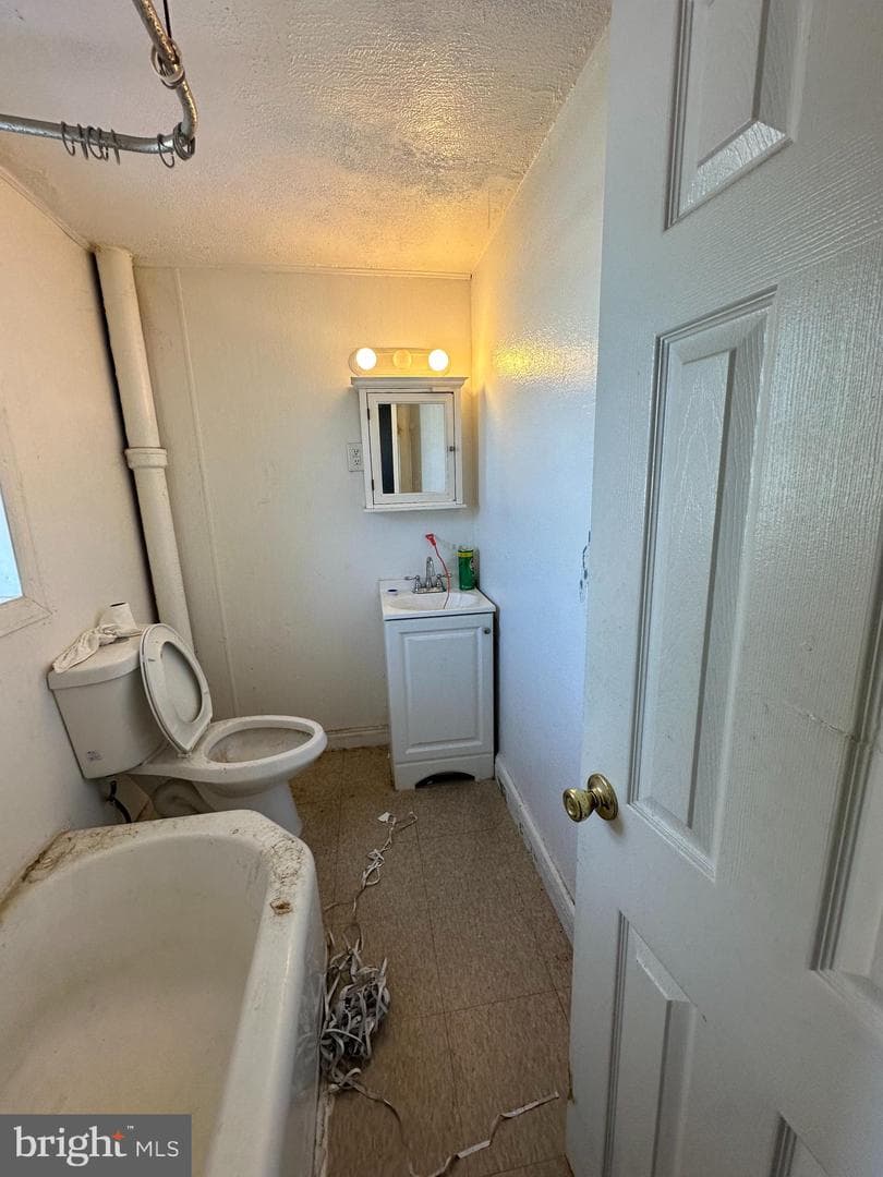 3607 Rhawn Street photo 11