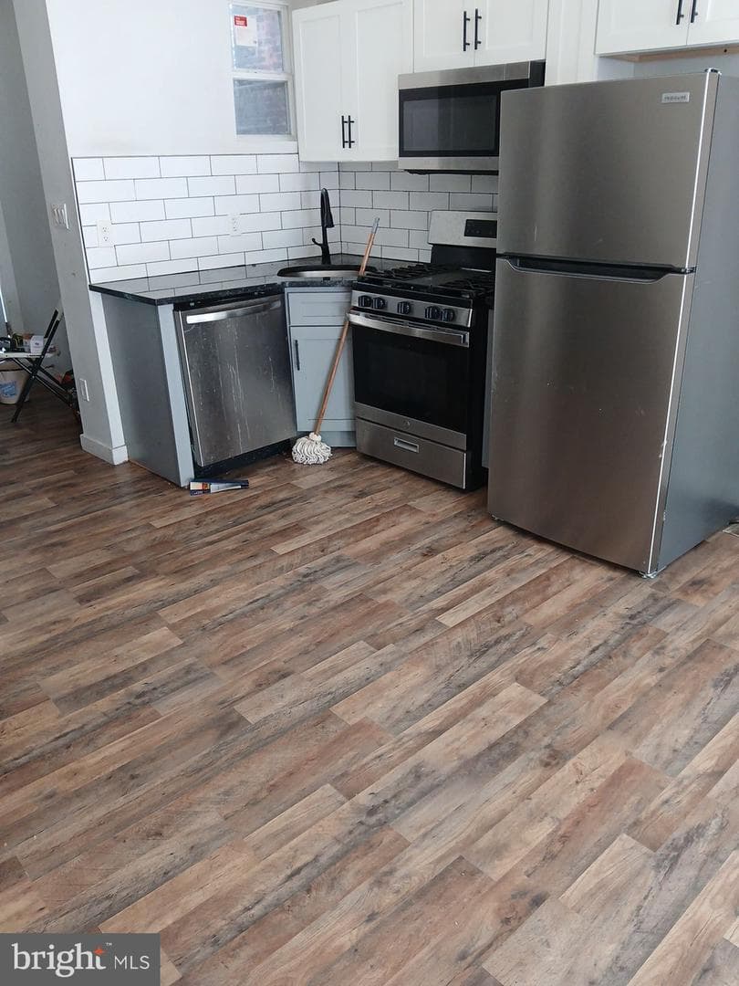 2214 N Cleveland Street photo 9