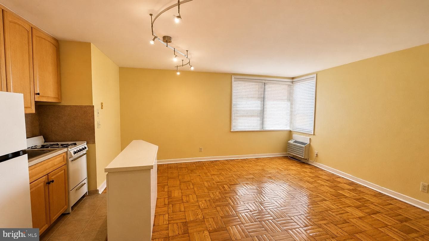 2601 Pennsylvania Avenue #507 photo 7