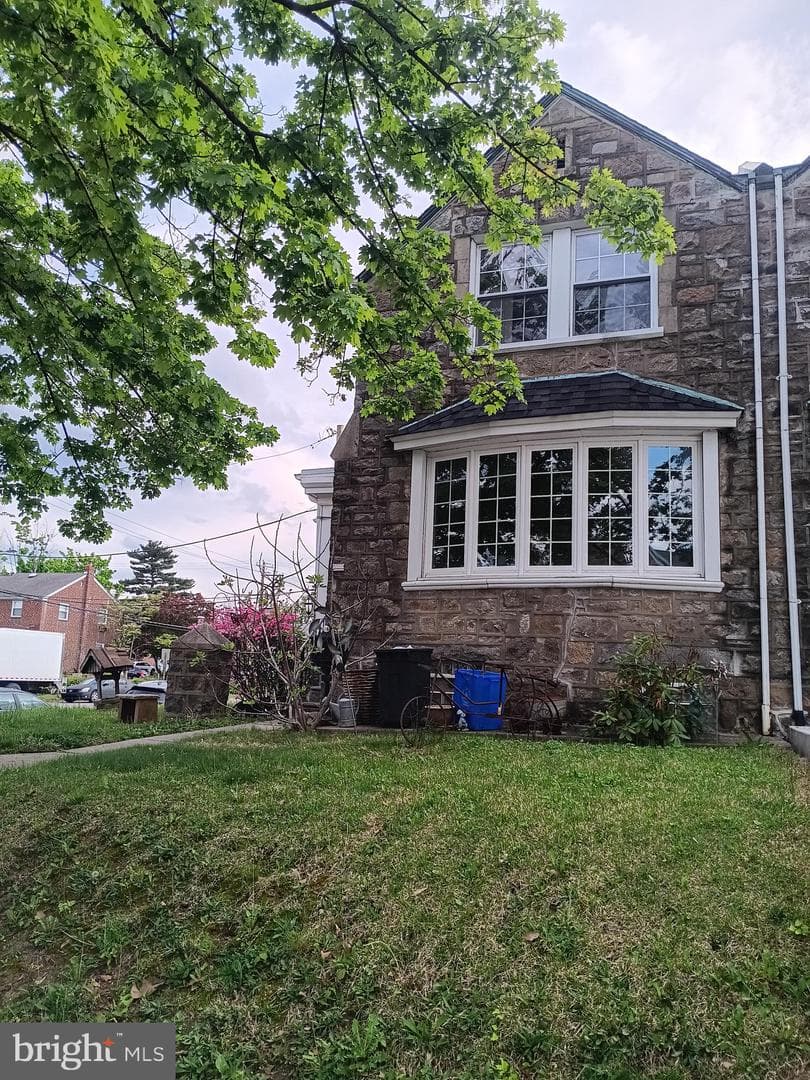 838 Glenview Street photo 4
