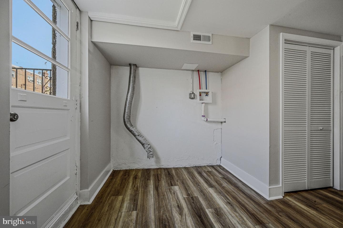 7525 Dickens Place photo 26
