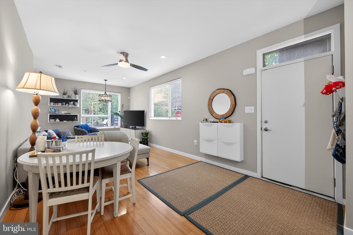 1724 Tulip Street photo 23