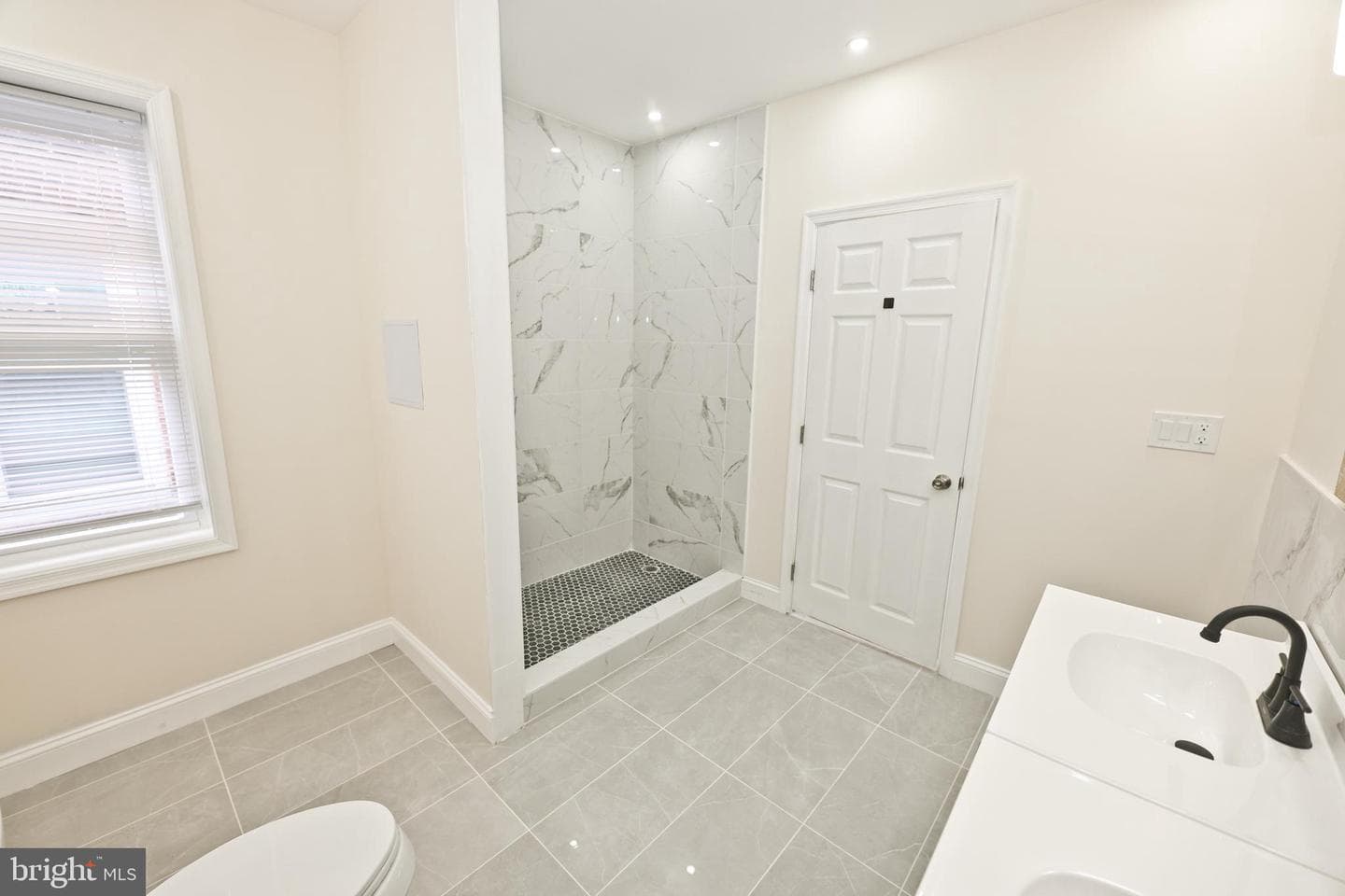 6134 Washington Avenue photo 41