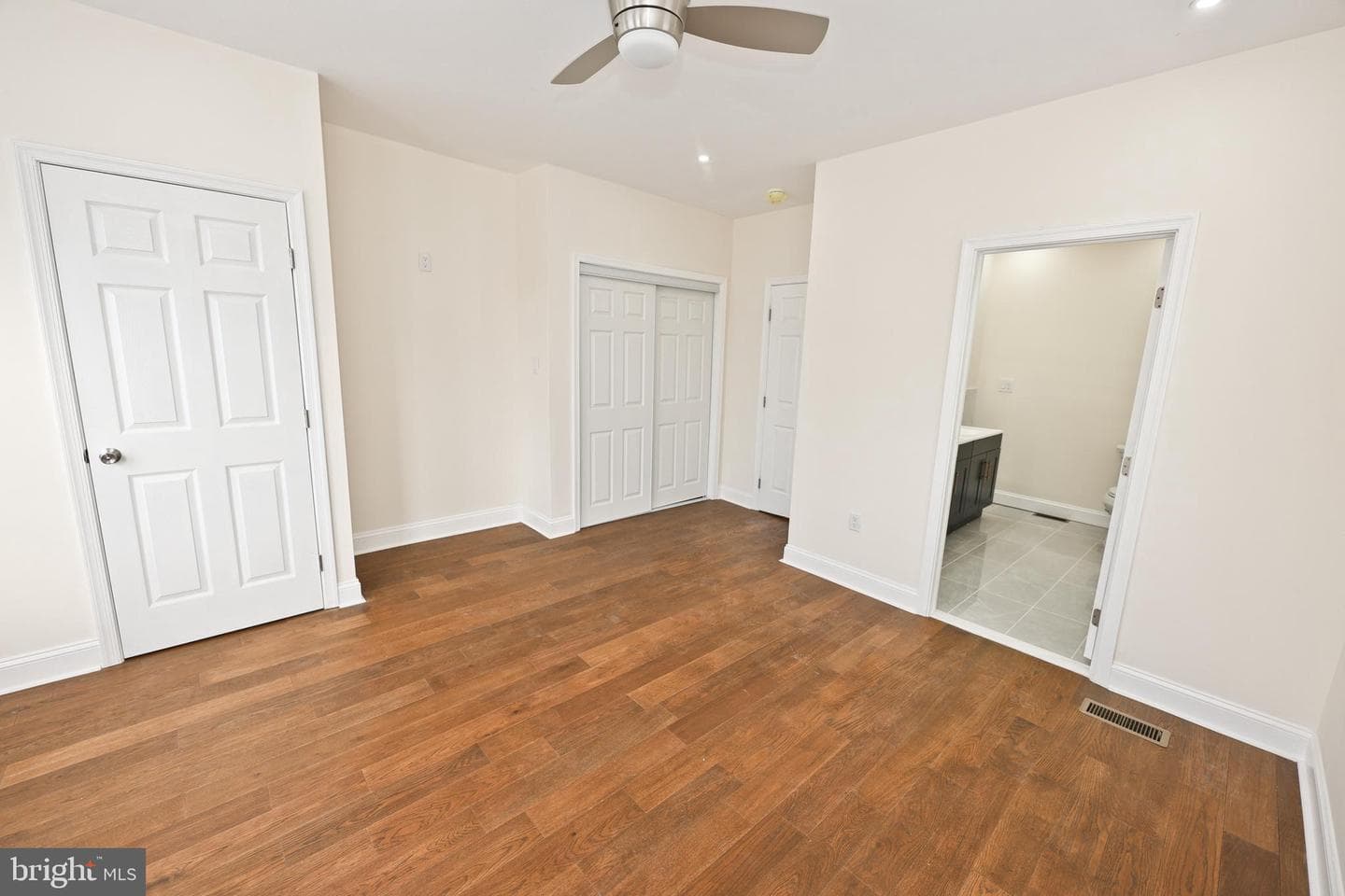 6134 Washington Avenue photo 47