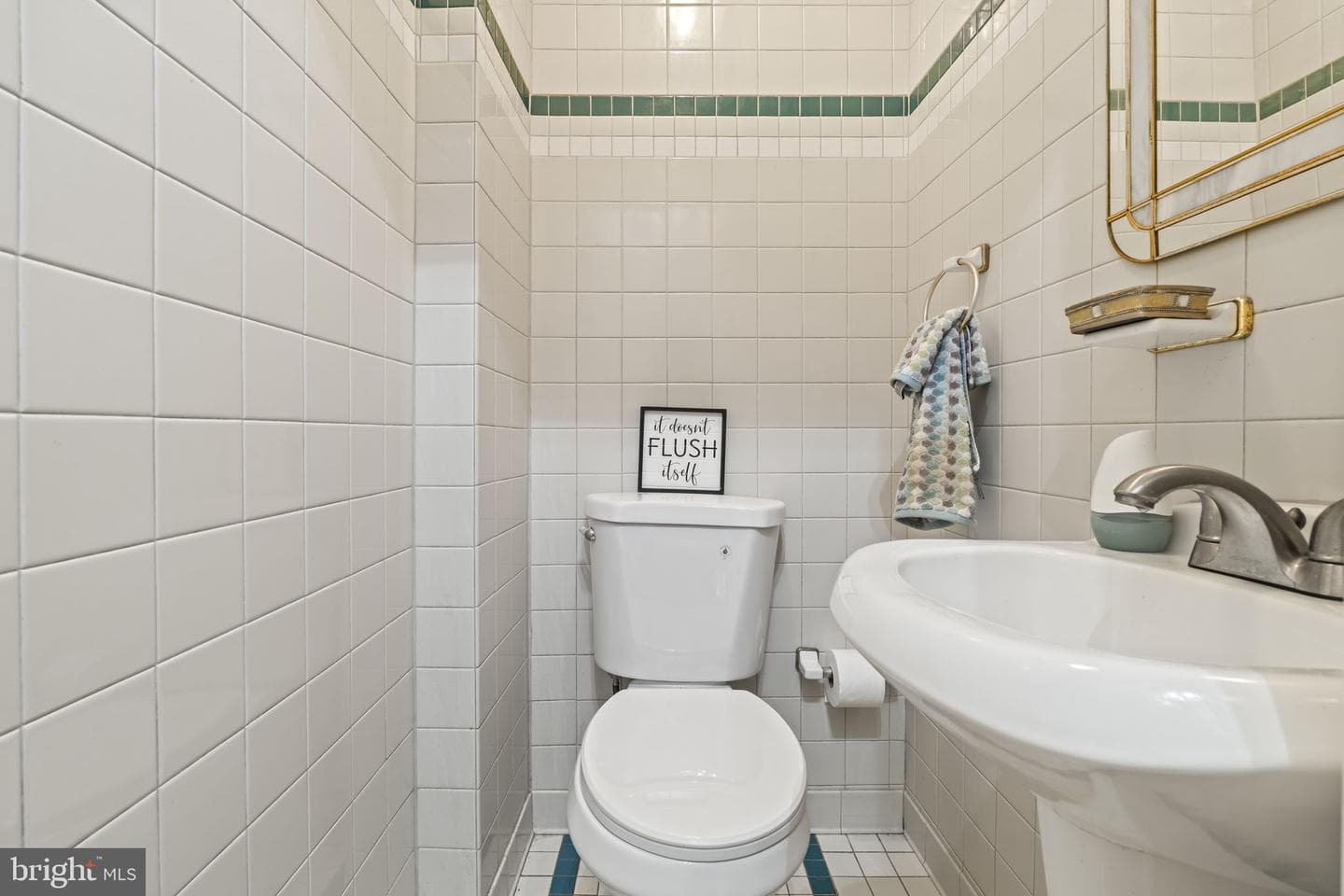 3530 Churchill Lane photo 28