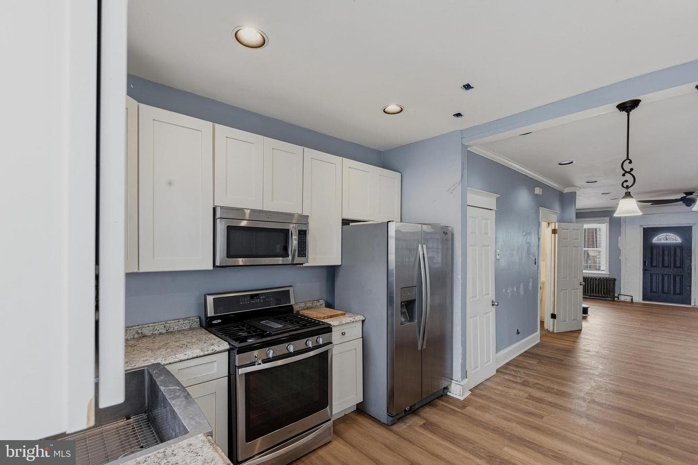 1719 Roselyn Street photo 14