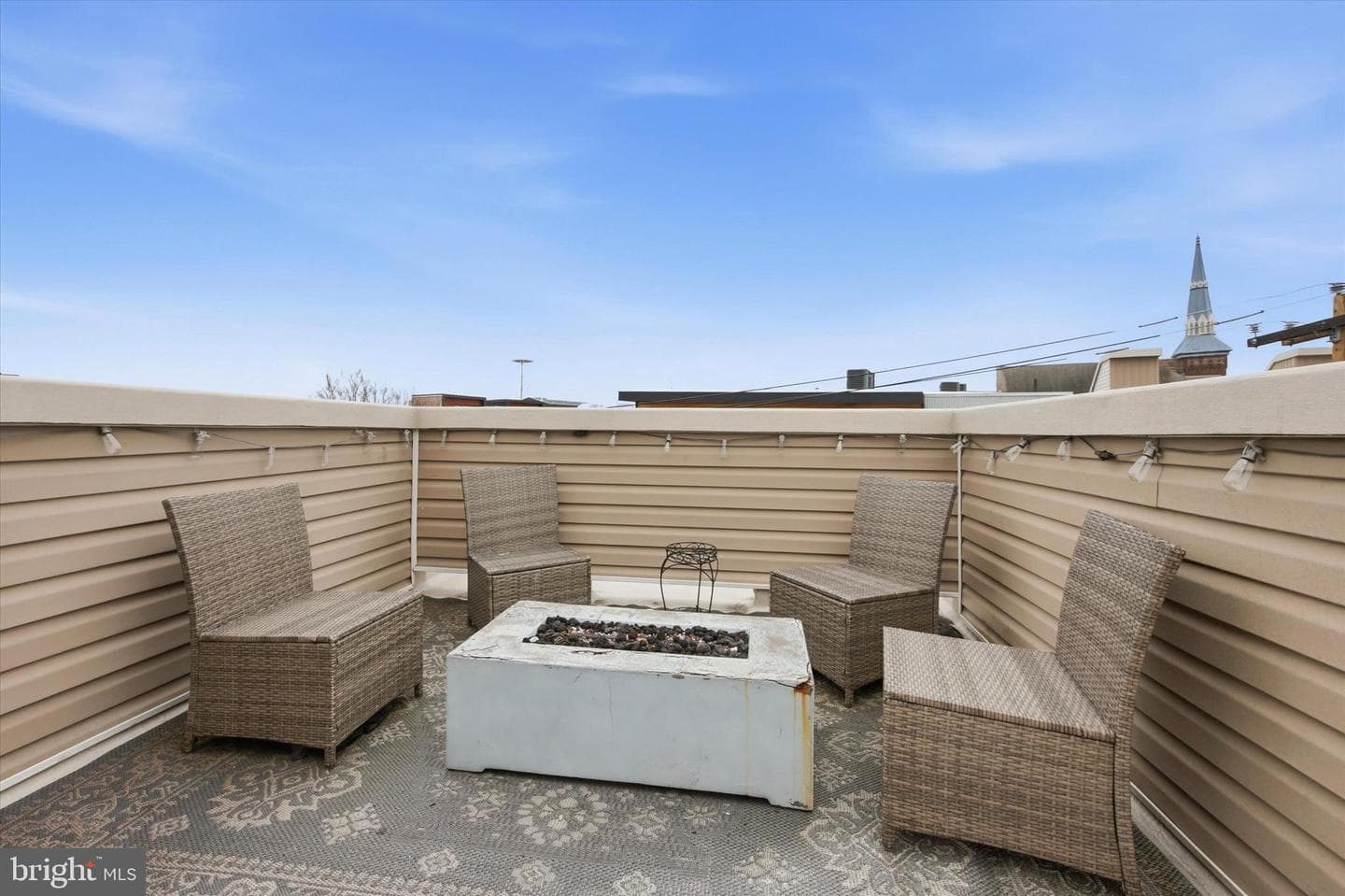 2512 Collins Street photo 7