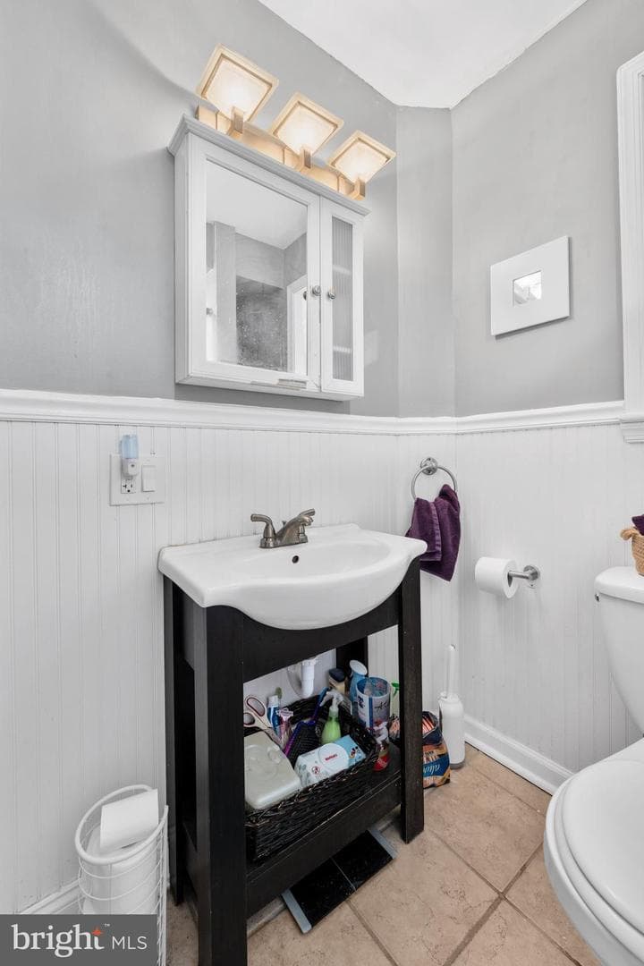 2534 S Sartain Street photo 18