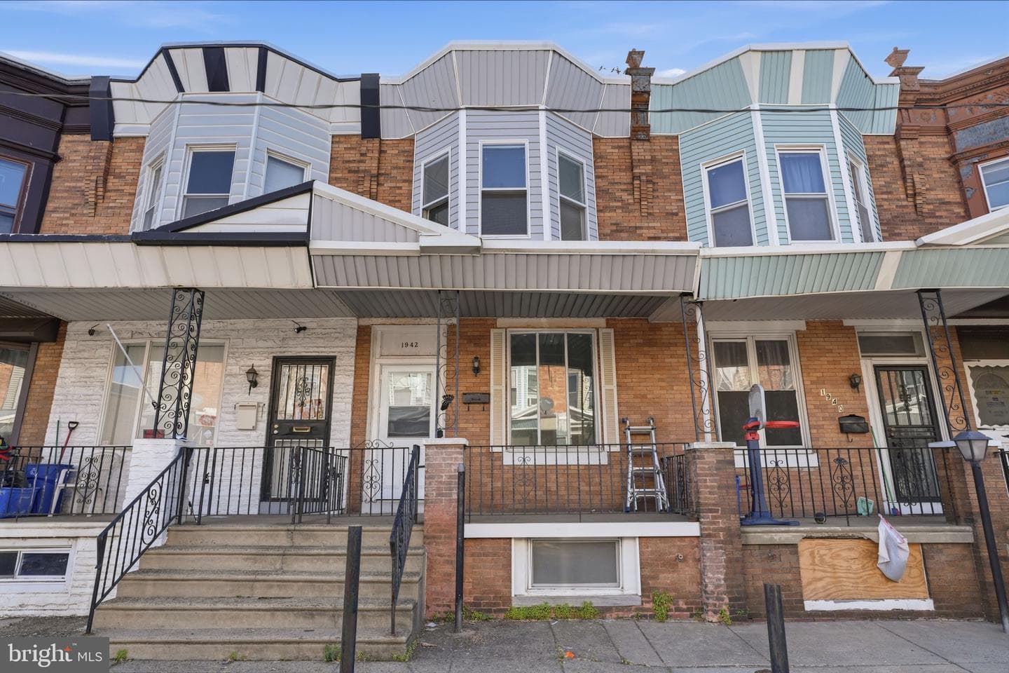 1942 E Pacific Street