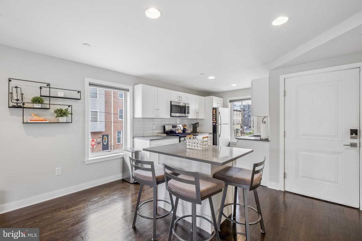 1644 Francis Street #2 photo 4