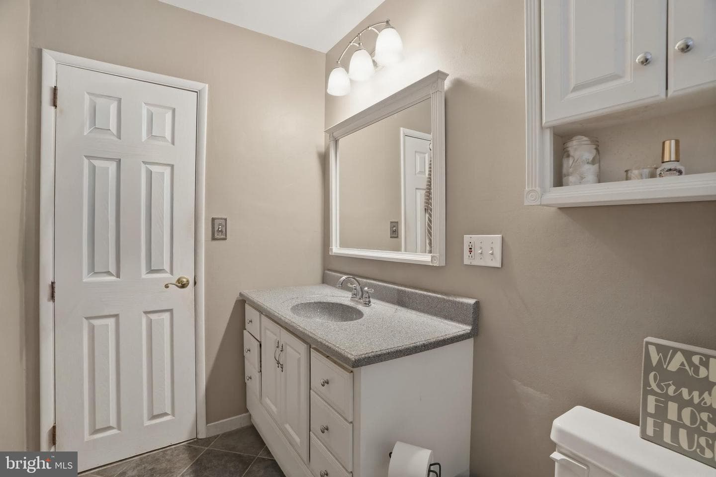 9960 Wistaria Street photo 13