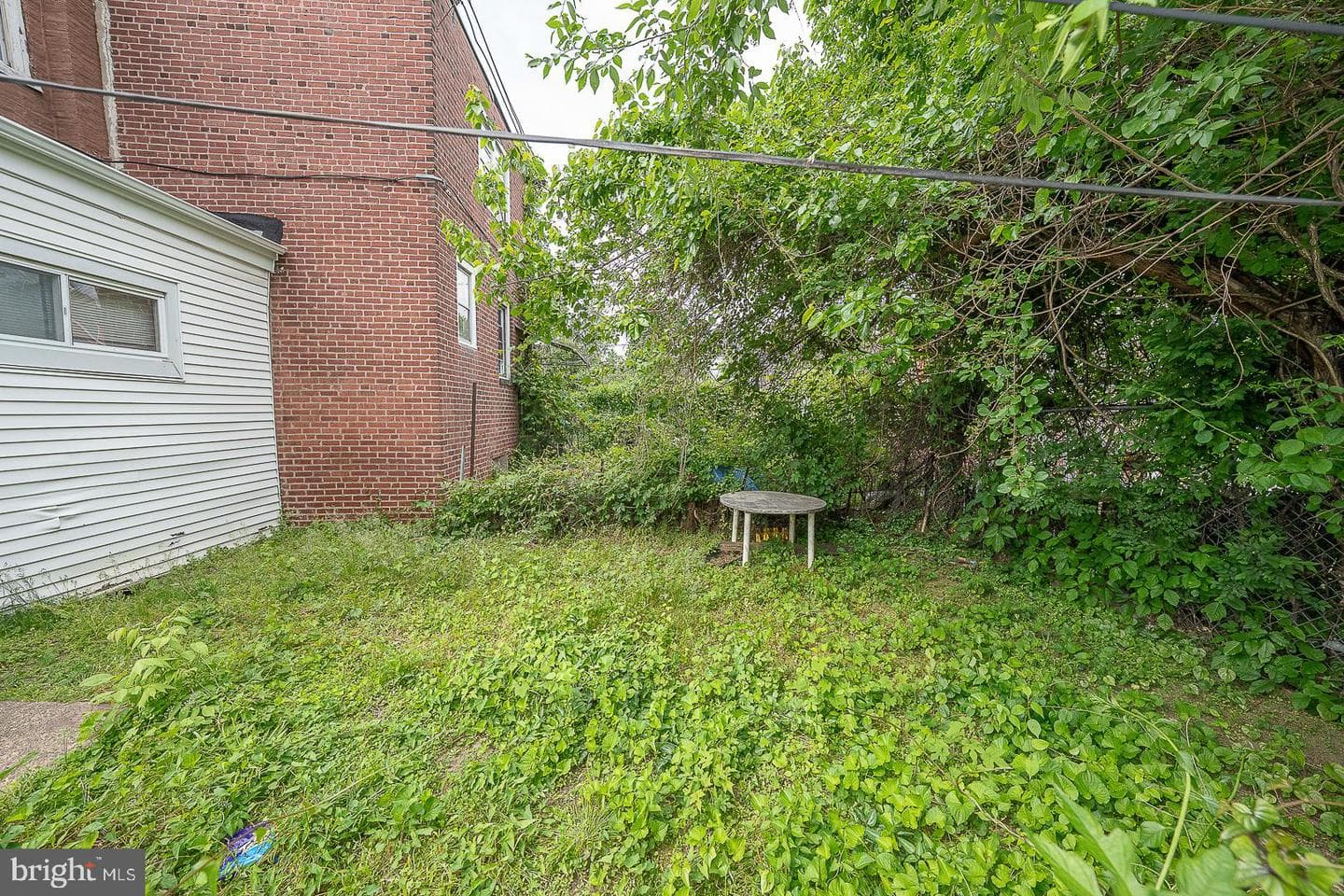 5847 N 12th Street photo 16
