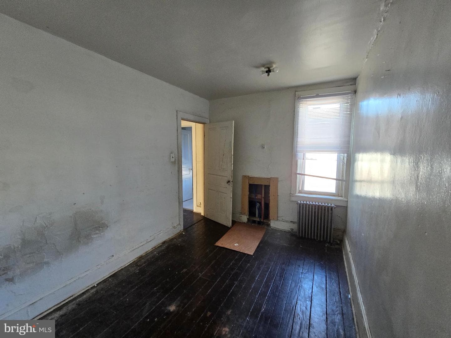 1837 W Juniata Street photo 16