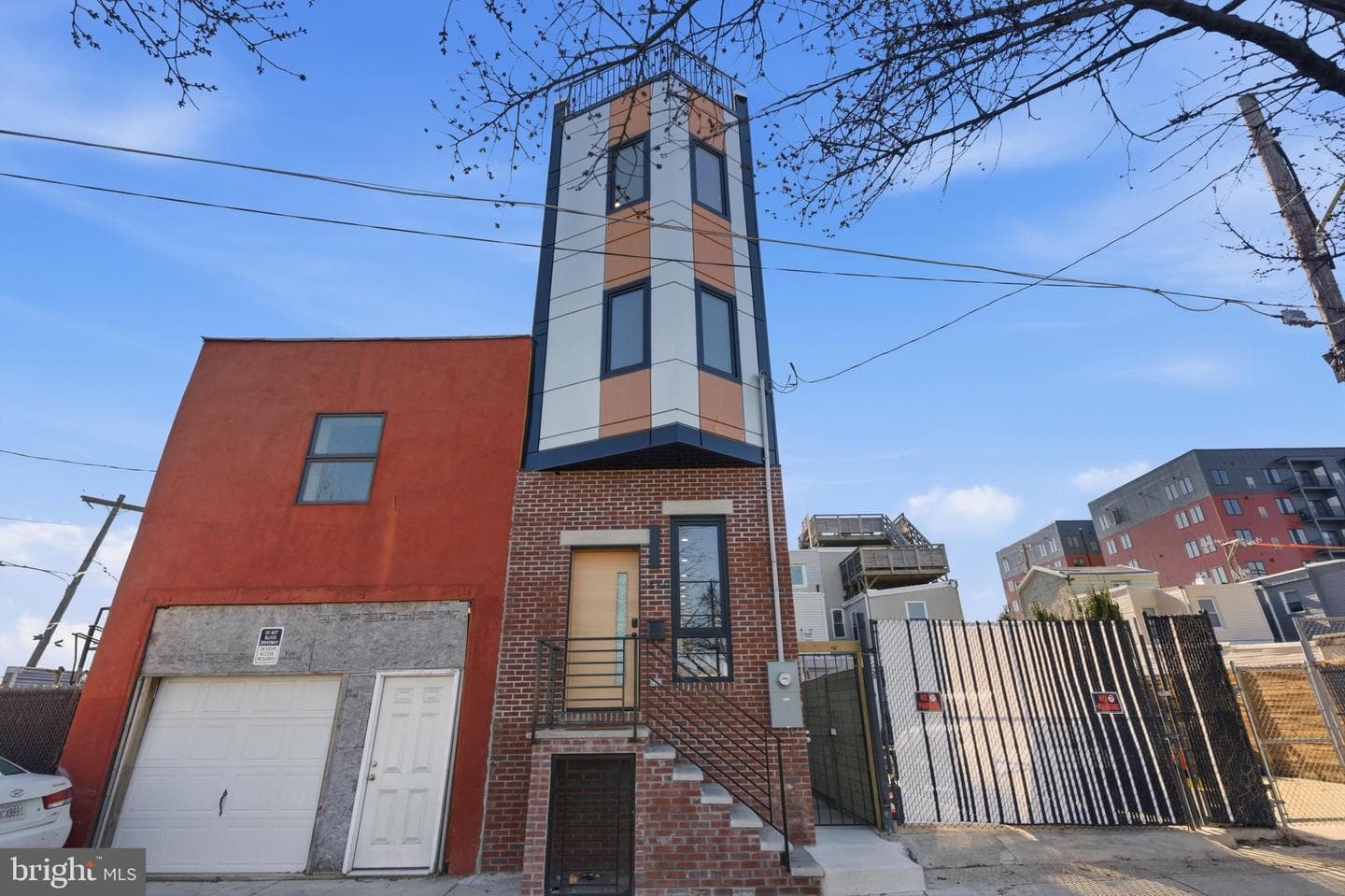 2440 E Harold Street photo 39